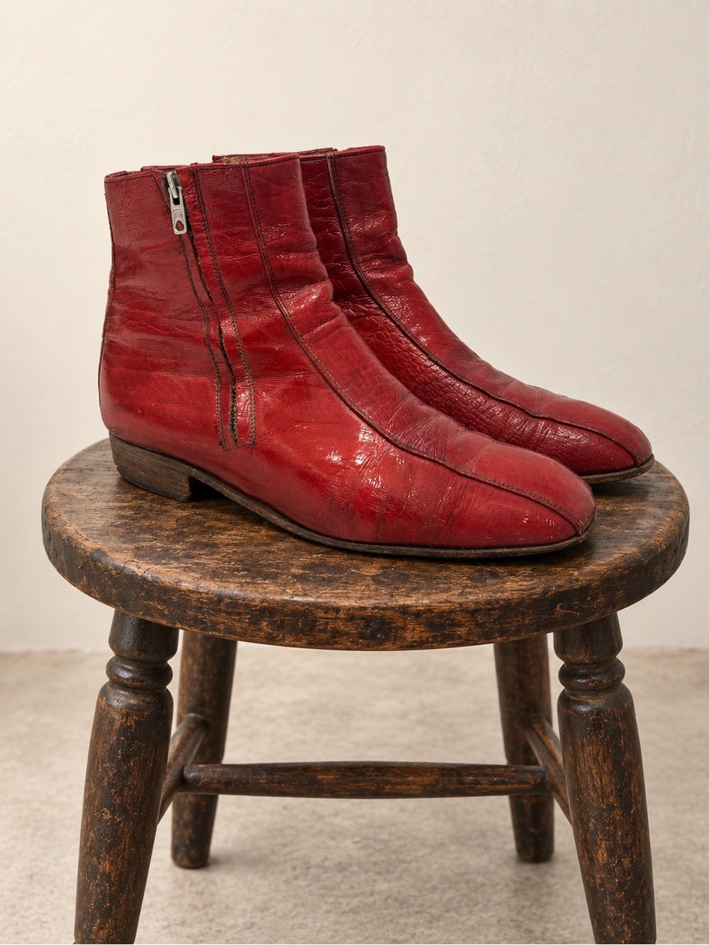 Men’s 1960s/1970s Red Patent leather boots